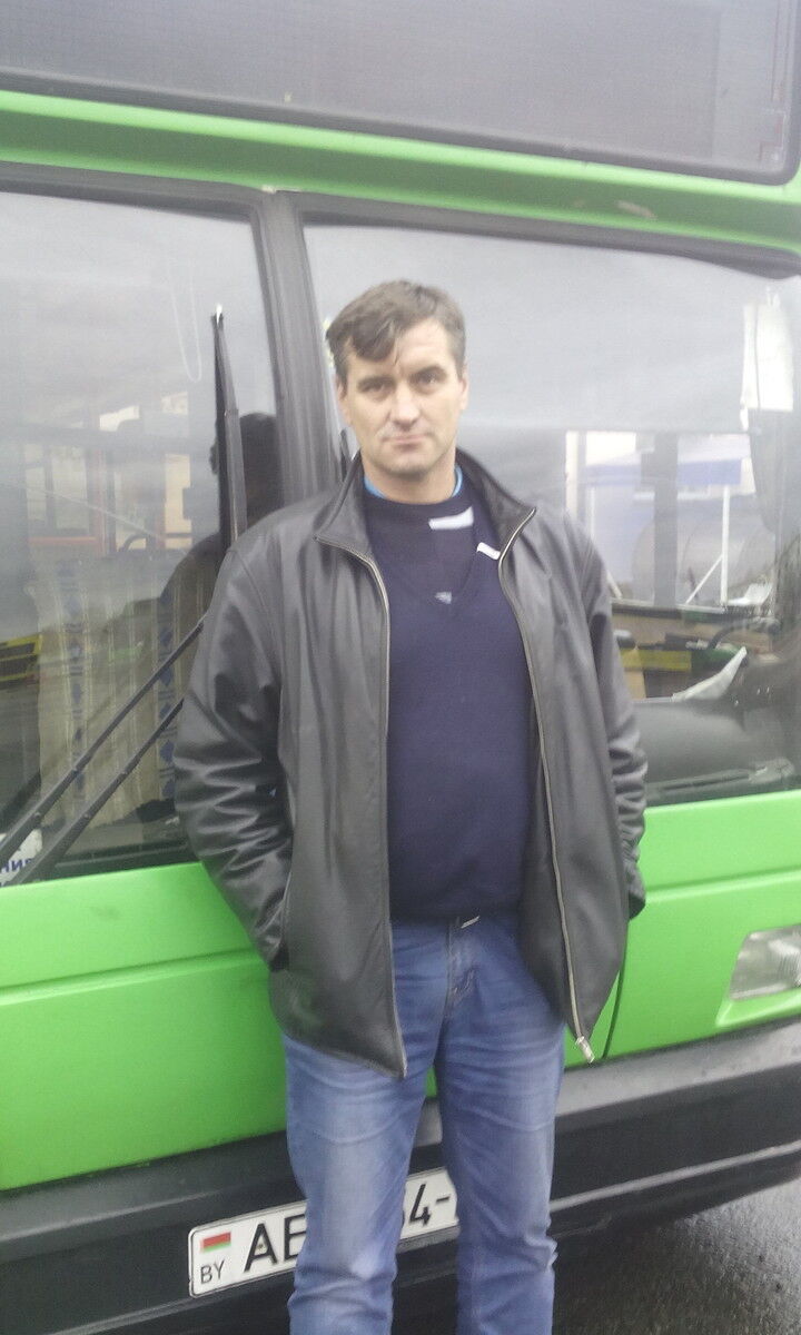  12338707  Dong, 49 ,    