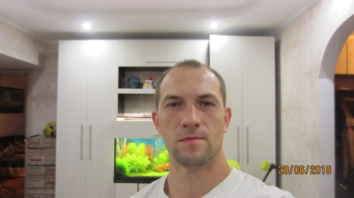  12578137  Sasha, 46 ,    