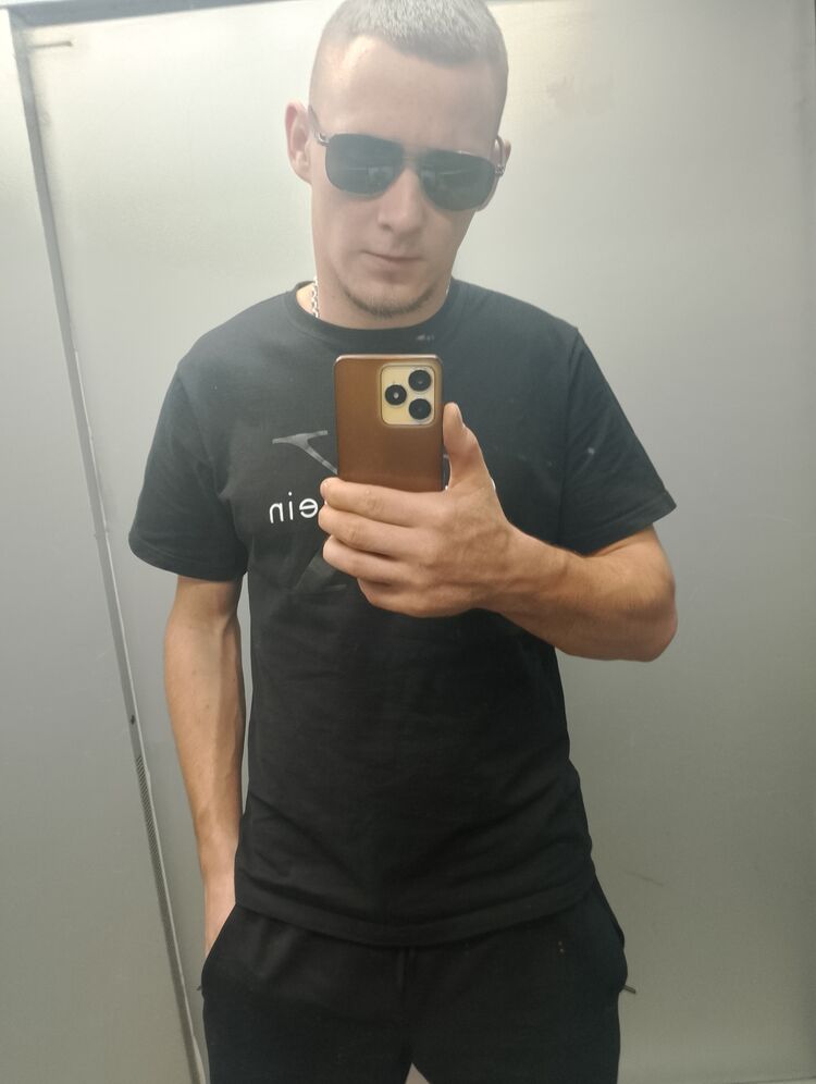  51752867  , 20 ,    