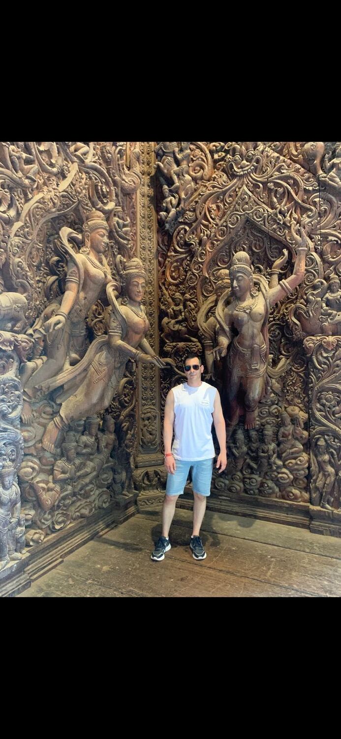  54492717  Alex, 40 ,    