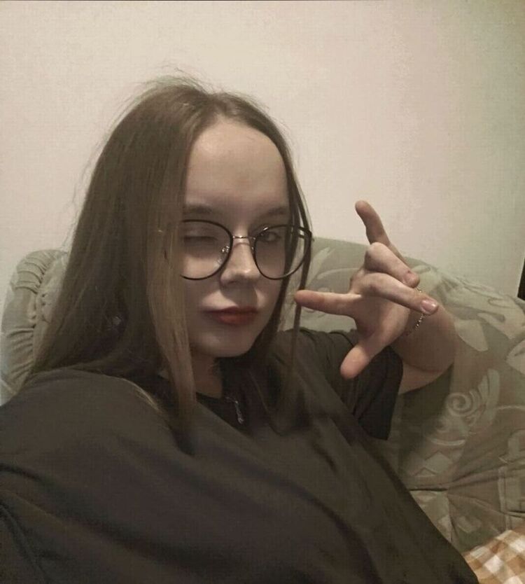  ,   Anastasiia, 19 ,   ,   , 
