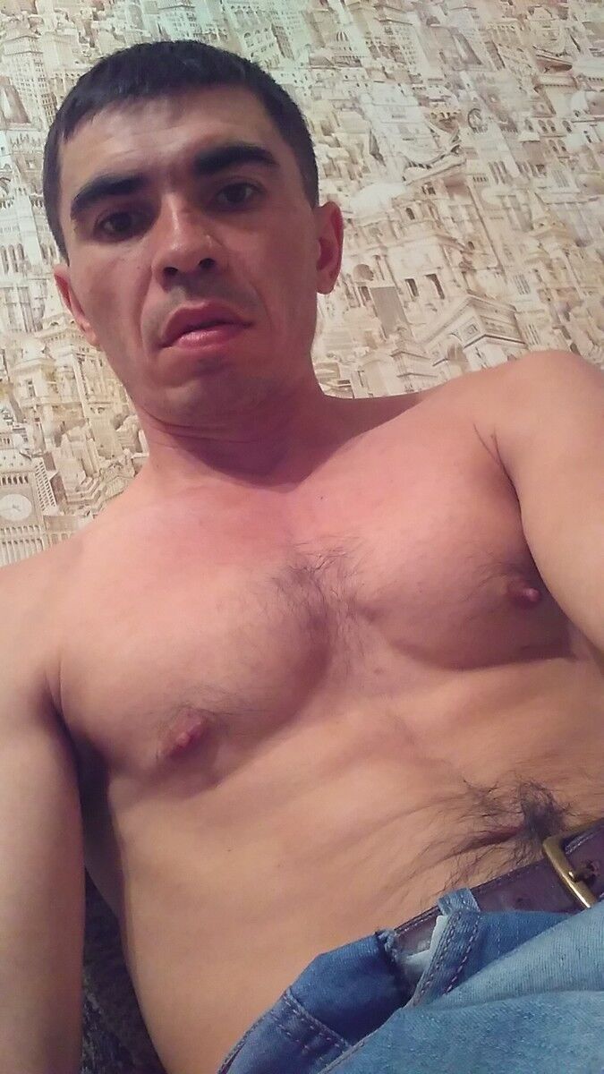  18220287  Alexey, 36 ,    