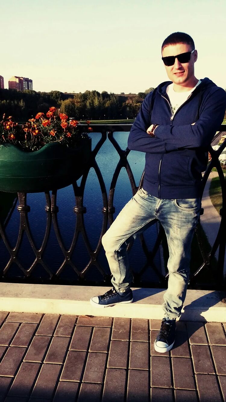  Straszyn,   , 33 ,   ,   , c 