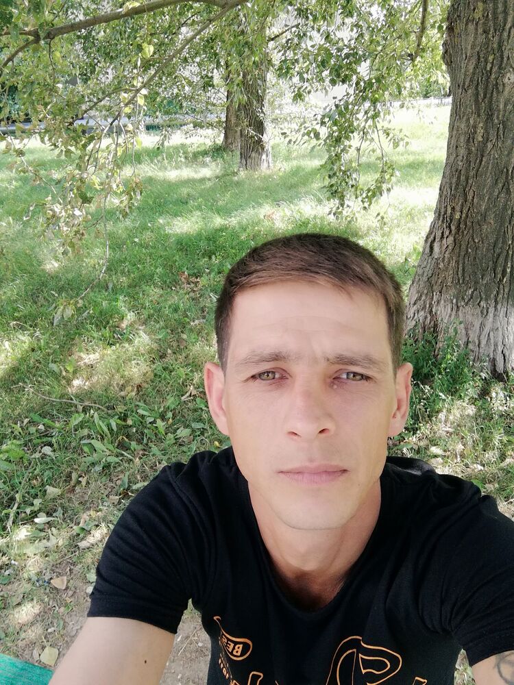  28350477  , 39 ,    