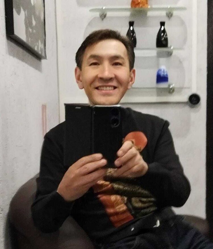  52566757  , 48 ,    