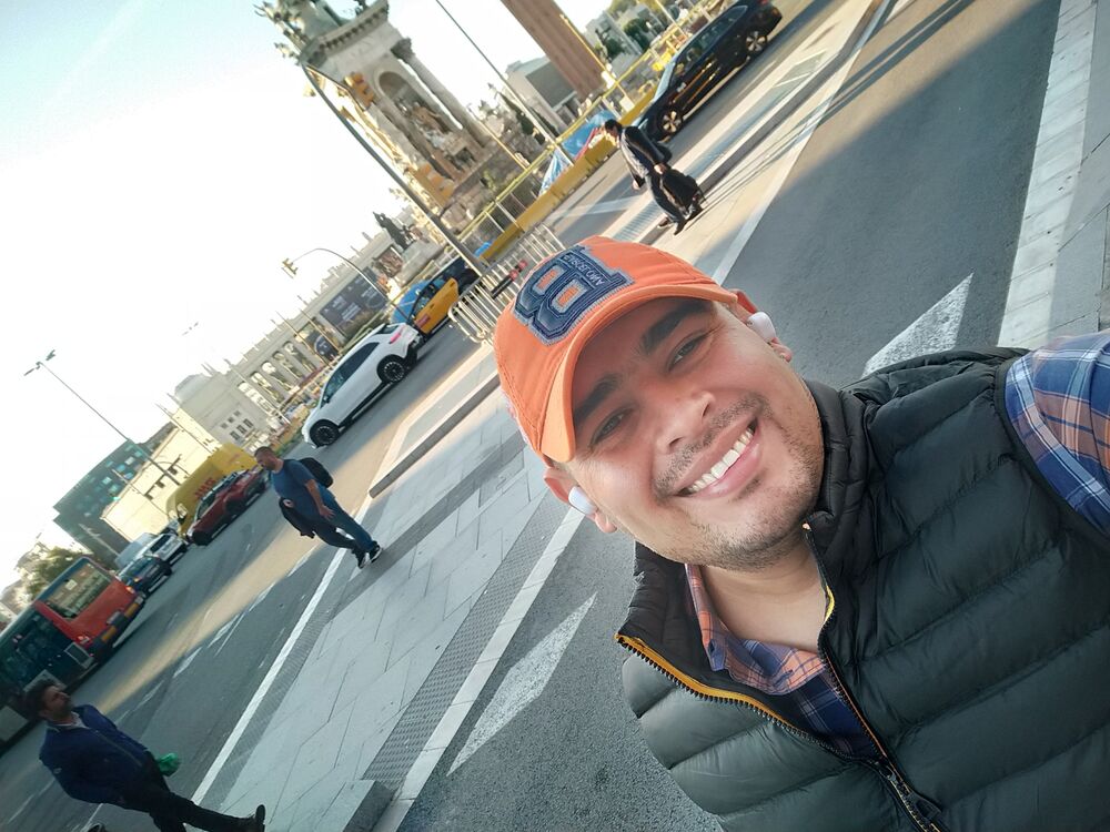  47361607  Donny lozano, 33 ,    Barcelona