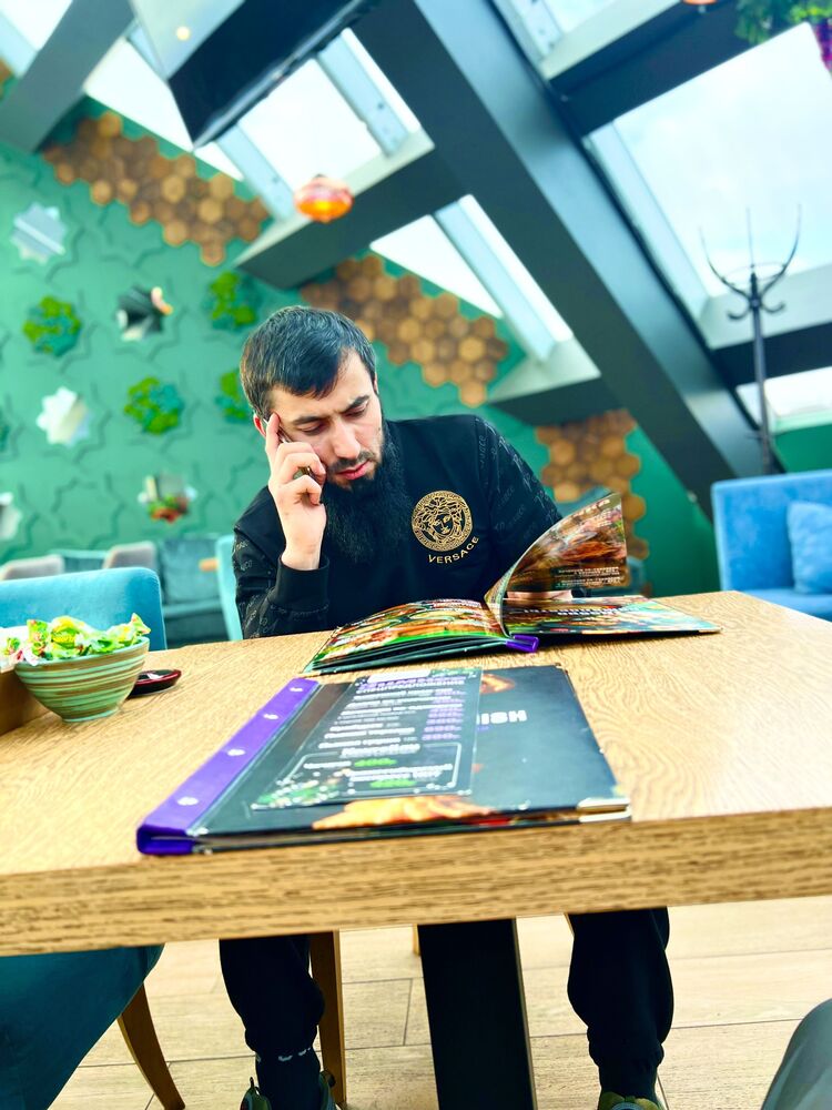  33495157  , 32 ,    -