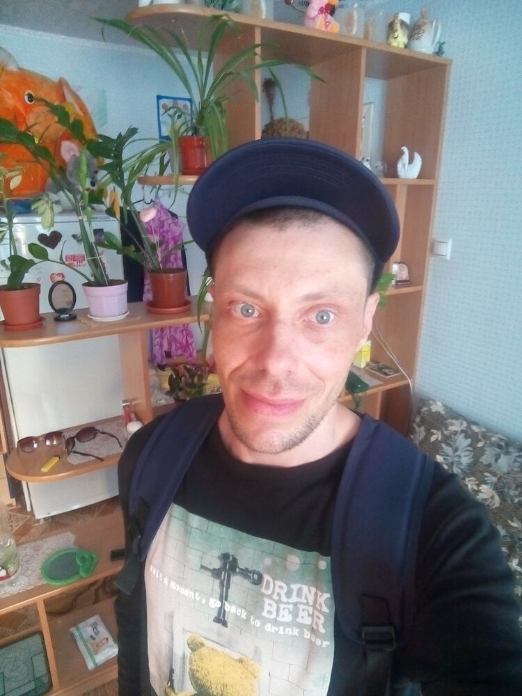  8108377  Vitaliy, 41 ,    