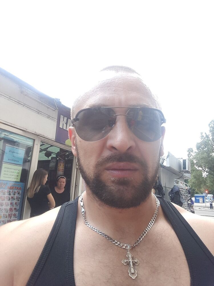  Madrid,   , 40 ,   ,   , c 