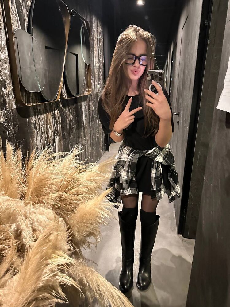  49066567  , 23 ,    