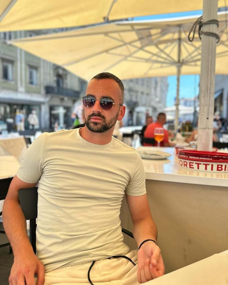 ���� 56235427 ������� ������, 42 ����, ���� ���������� � ����������