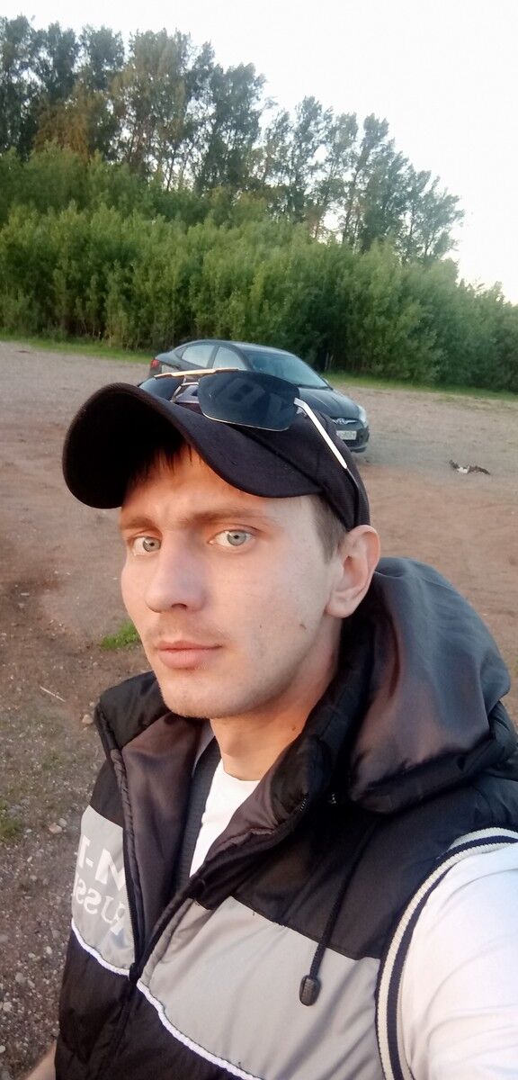  19030757  , 32 ,    