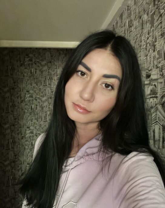  ,   Lenka, 30 ,   ,   