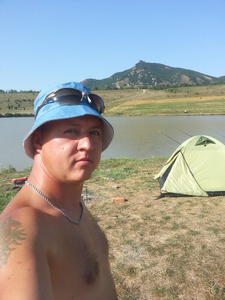  17748037  , 43 ,    