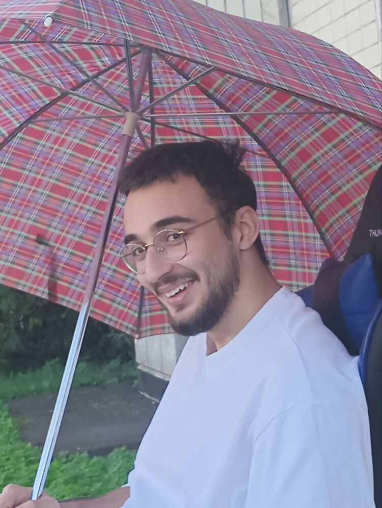  -,   , 22 ,   ,   