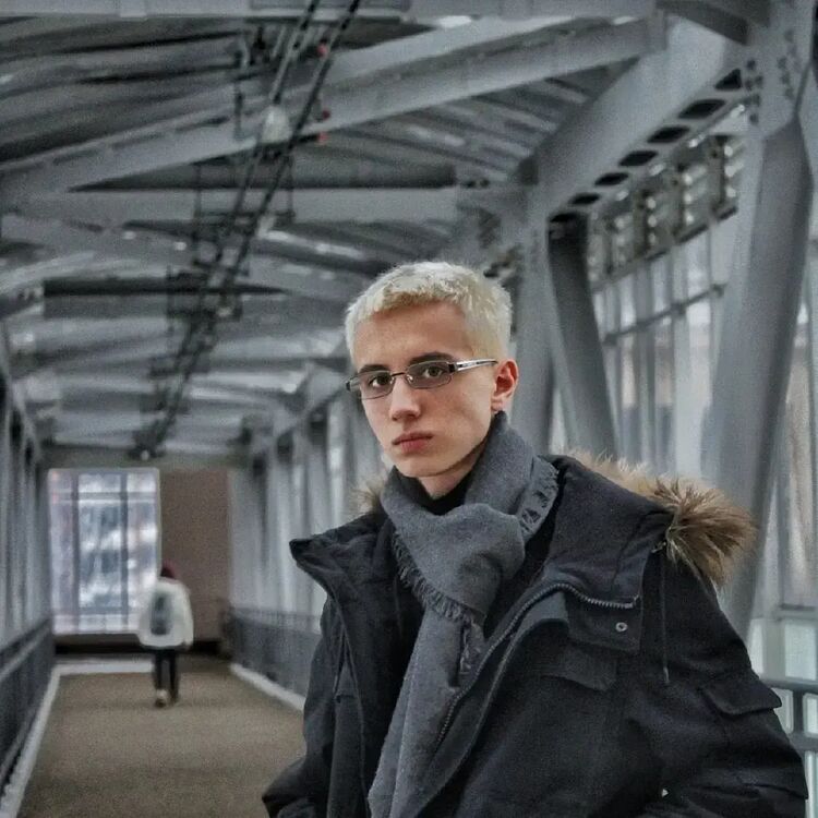  52012287  , 20 ,    