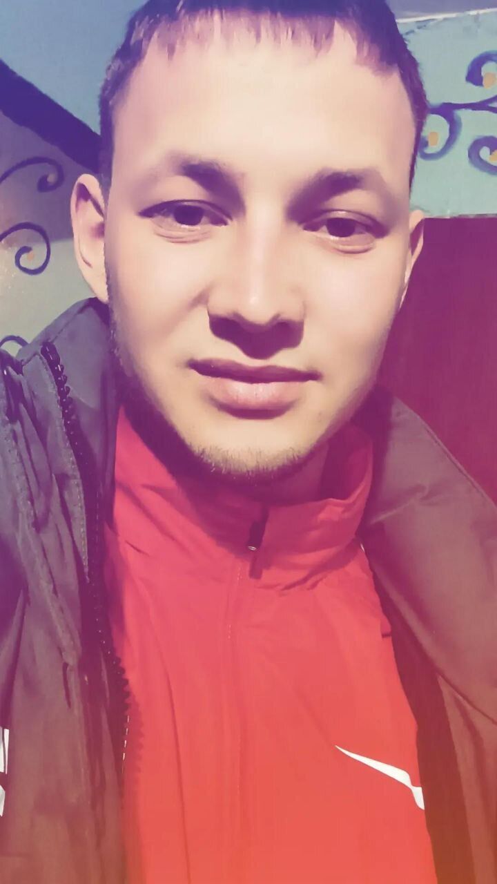  28811777  Alexander, 28 ,    