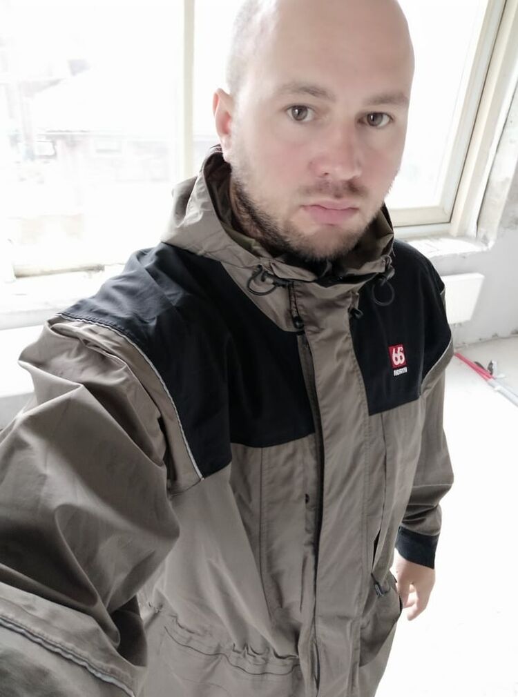 ���� 18827377 ������� �����, 39 ���, ���� ���������� � ����������