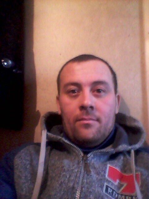  10789037  Xamid, 35 ,    