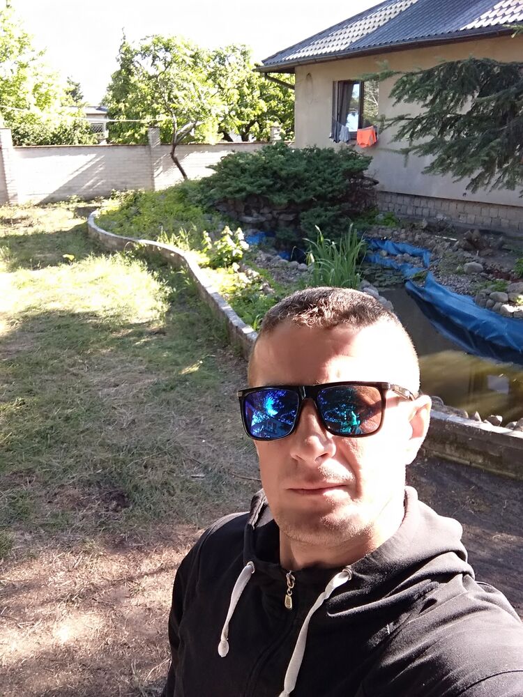  25383917  Vitalik, 41 ,    Wschowa