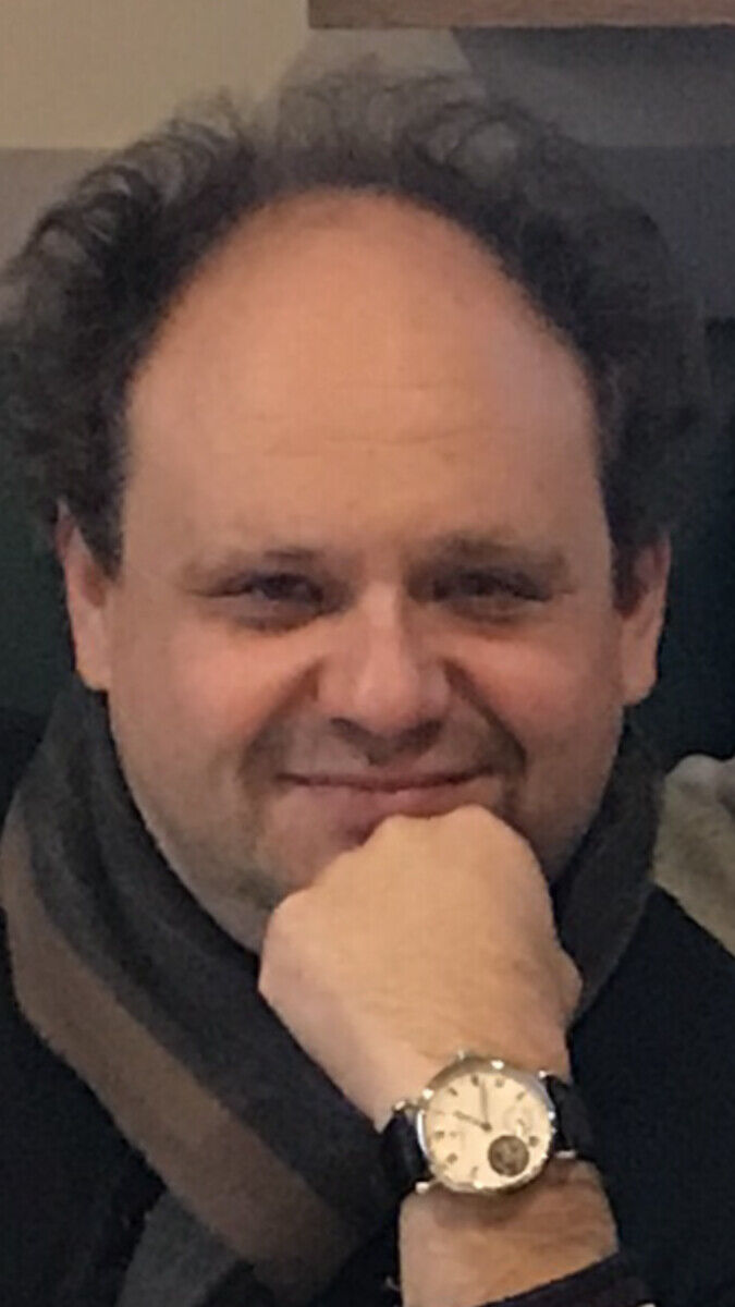  22472137  Gary, 56 ,    Loddon