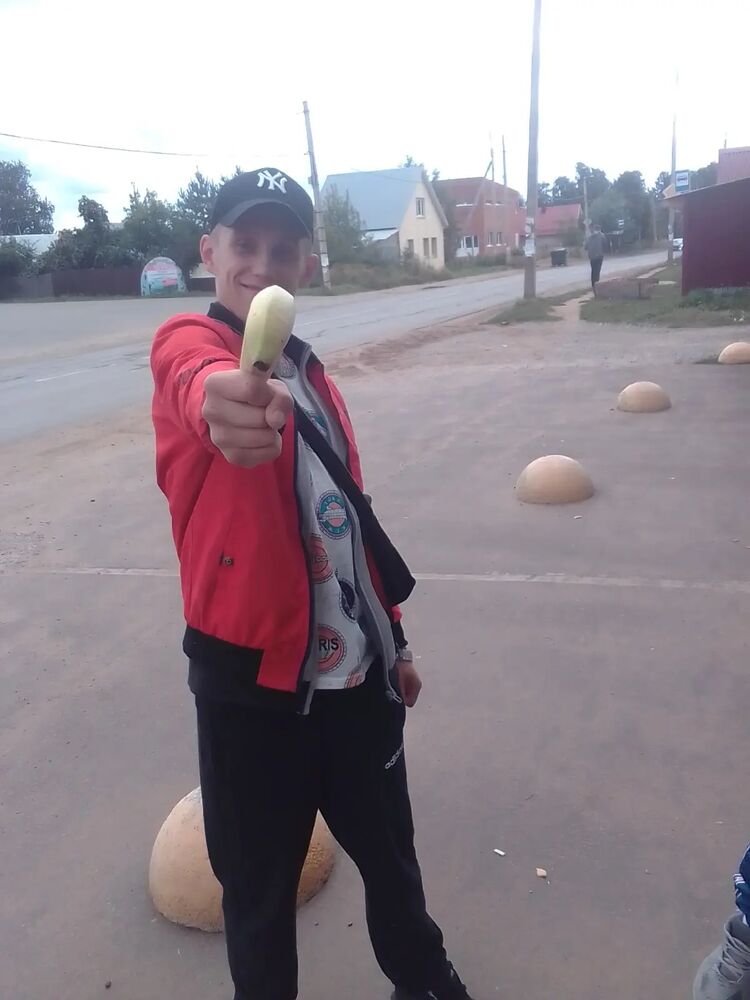  48946677  , 23 ,    