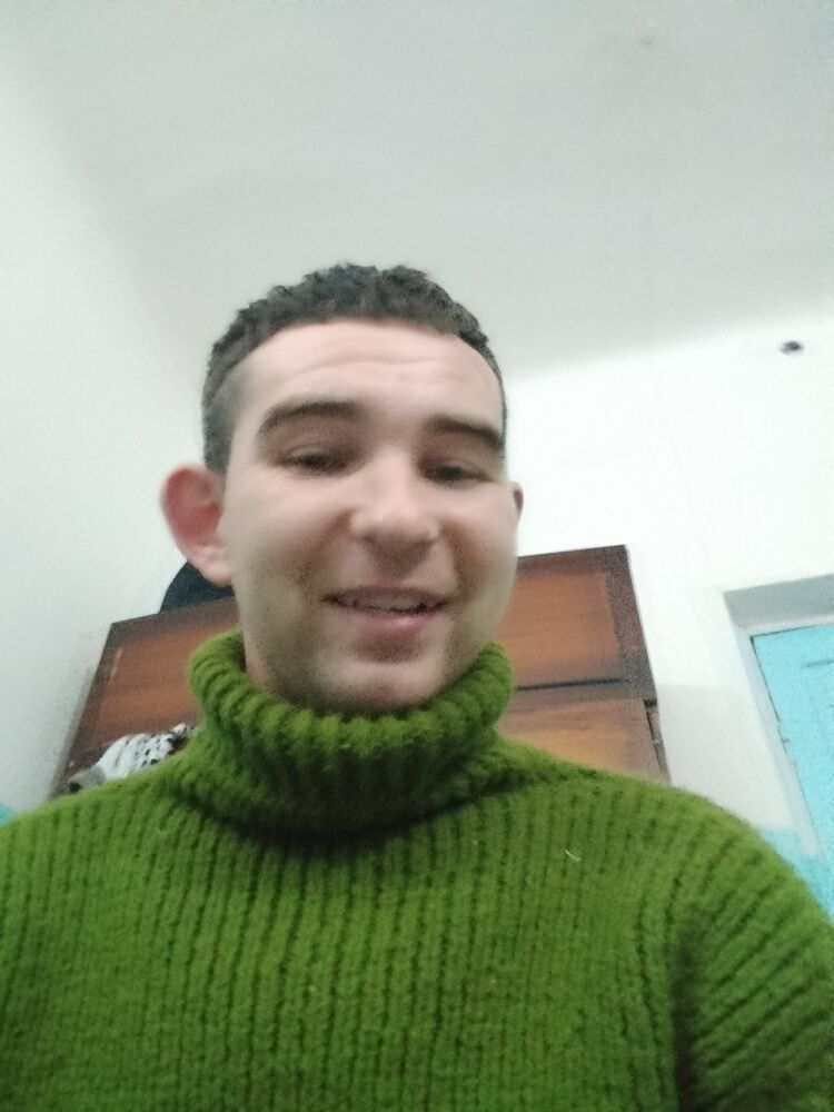  31488827  , 37 ,    