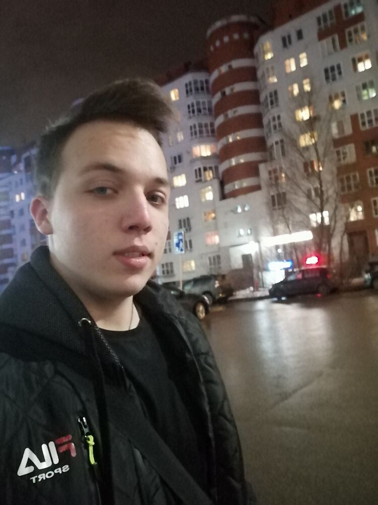  26704647  Nikolay, 24 ,     