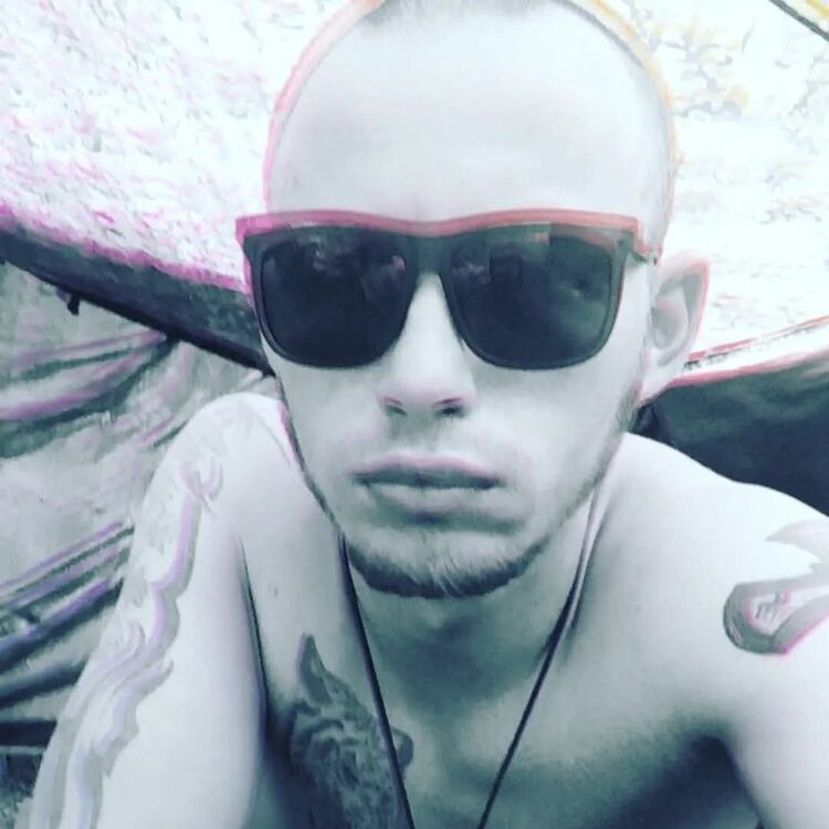  ,   RunYa, 33 ,   ,   , c , 