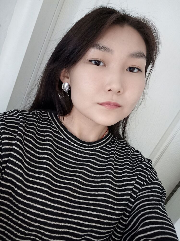  32404417  , 23 ,    -