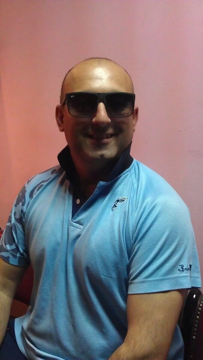  ,   Dima, 47 ,   ,   , c 