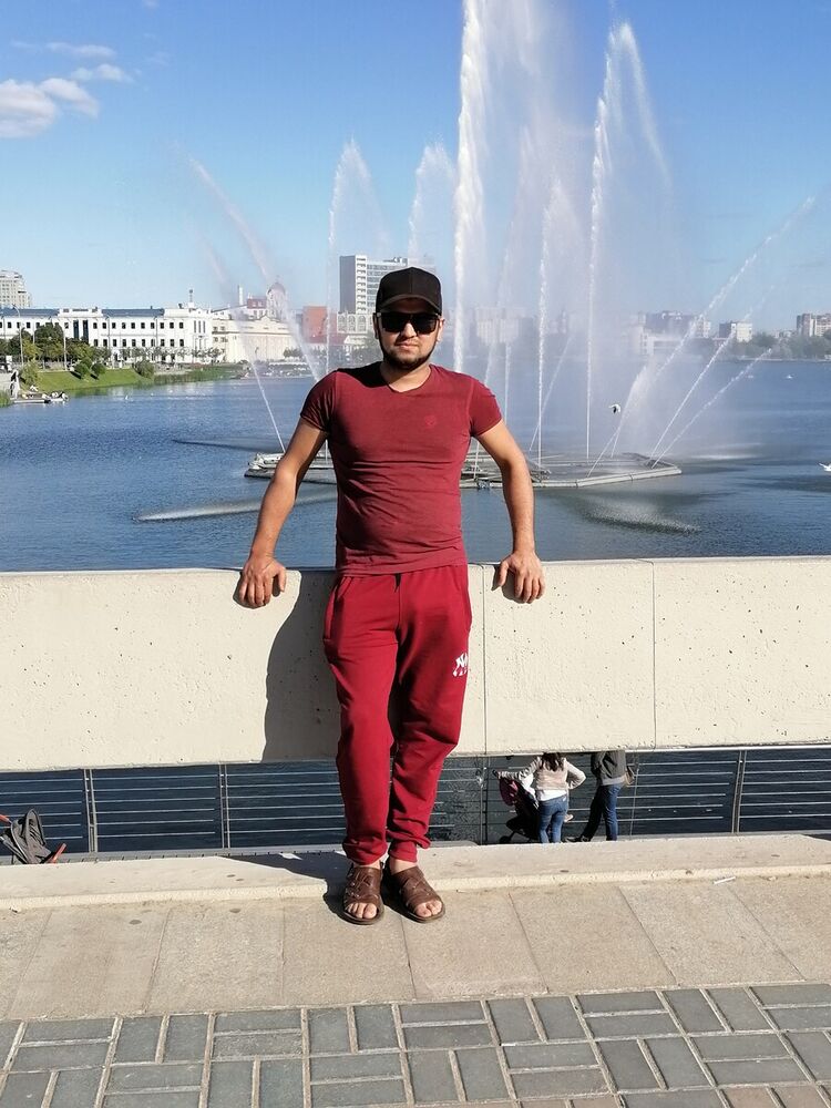  ,   Alek, 35 ,   ,   , c , 