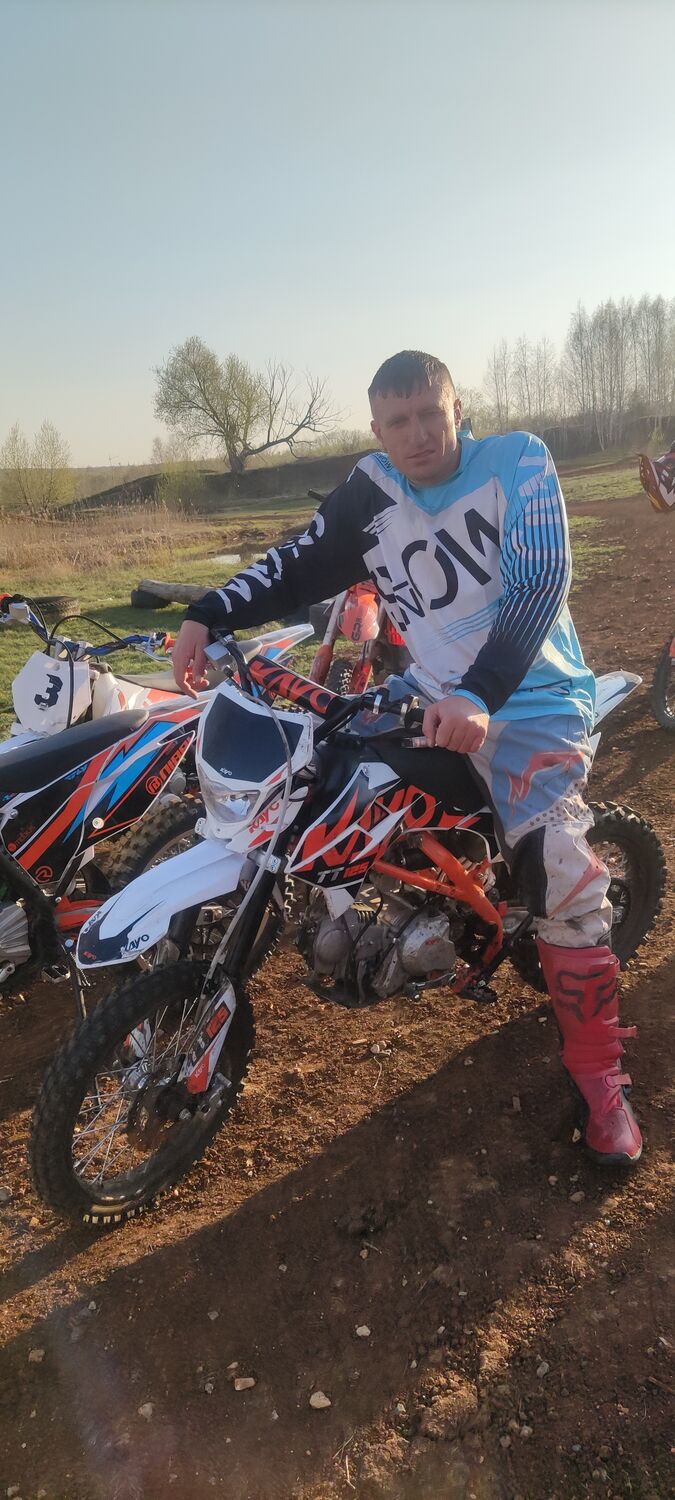 ���� 35608327 ������� �����, 42 ����, ���� ���������� � ����������