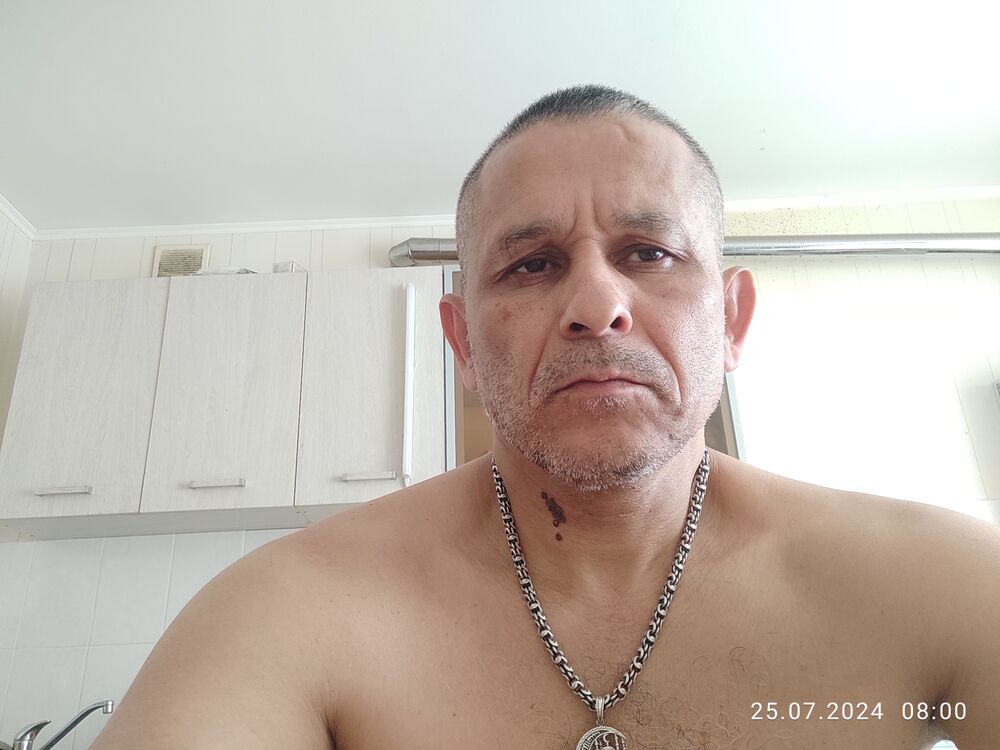  44907297  , 51 ,    