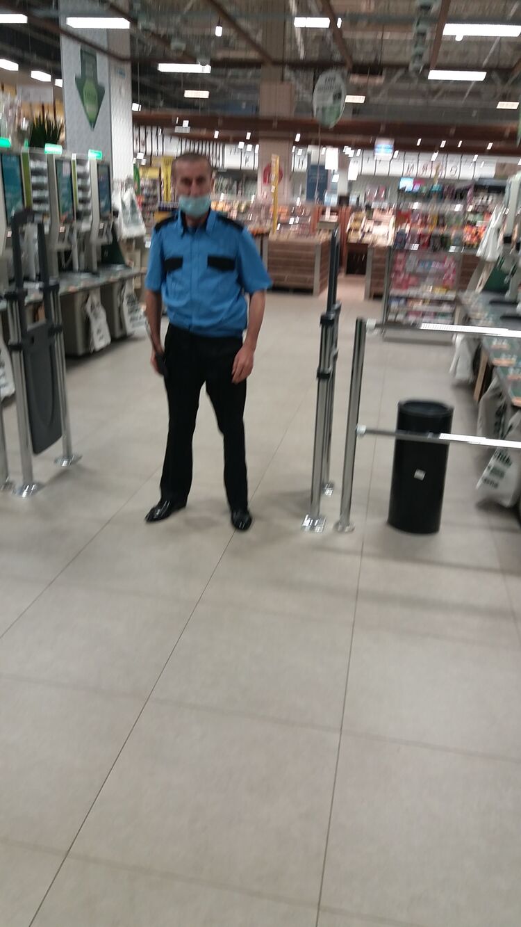  24035817  , 38 ,    -