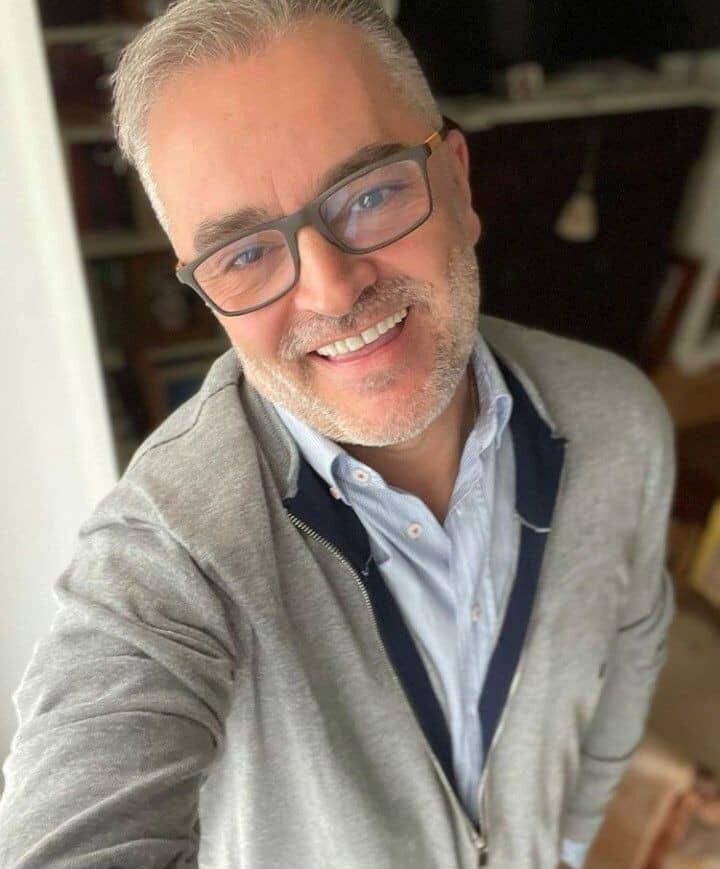  ,   Photography, 56 ,   ,   , c , 