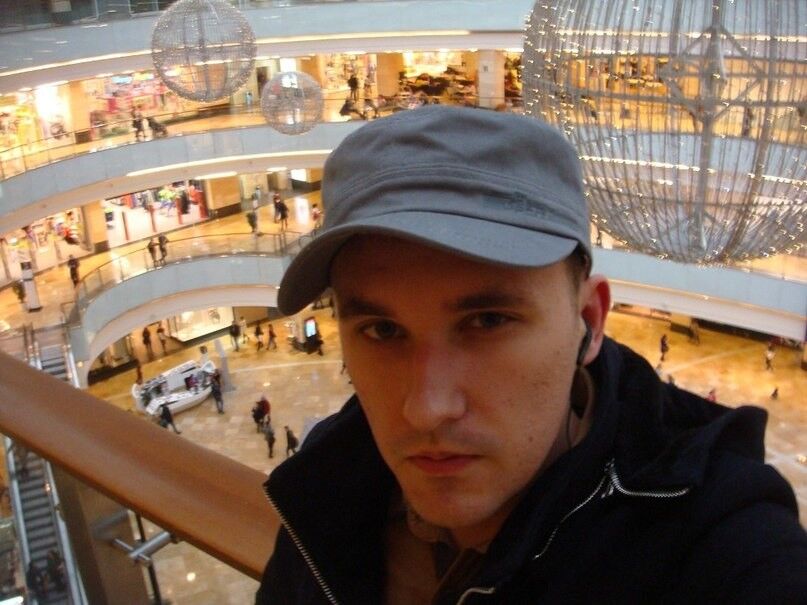  5859117  OLEG, 91 ,    