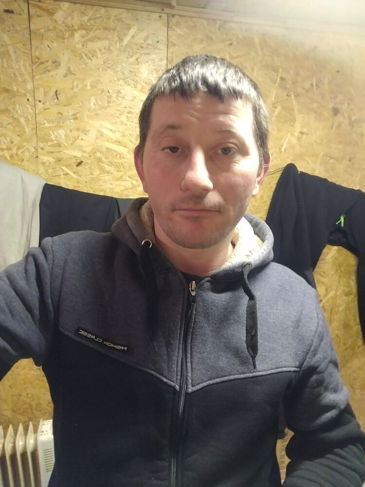  36911487  , 38 ,    