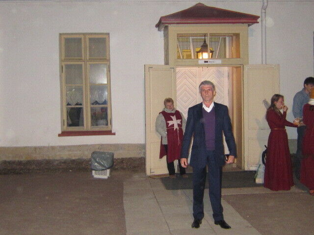  -,   , 61 ,     , c 