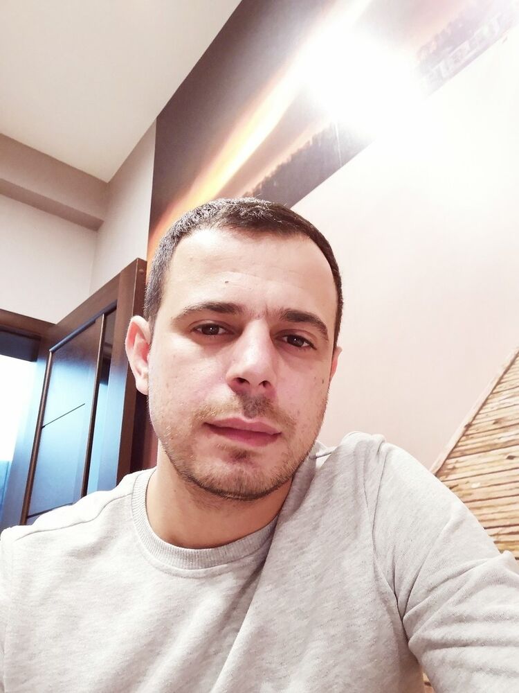 ���� 18121077 ������� ������, 40 ���, ���� ���������� � ����