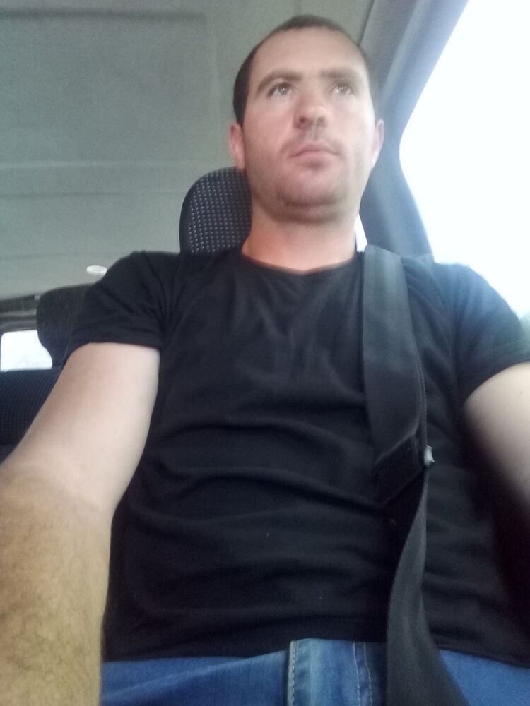  ,   Nicolae M, 32 ,   ,   , c 
