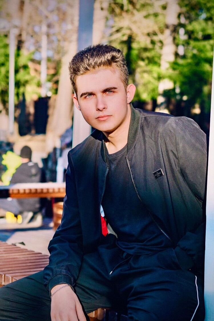 ���� 43901827 ����� ����, 20 ���, ���� ���������� � ������