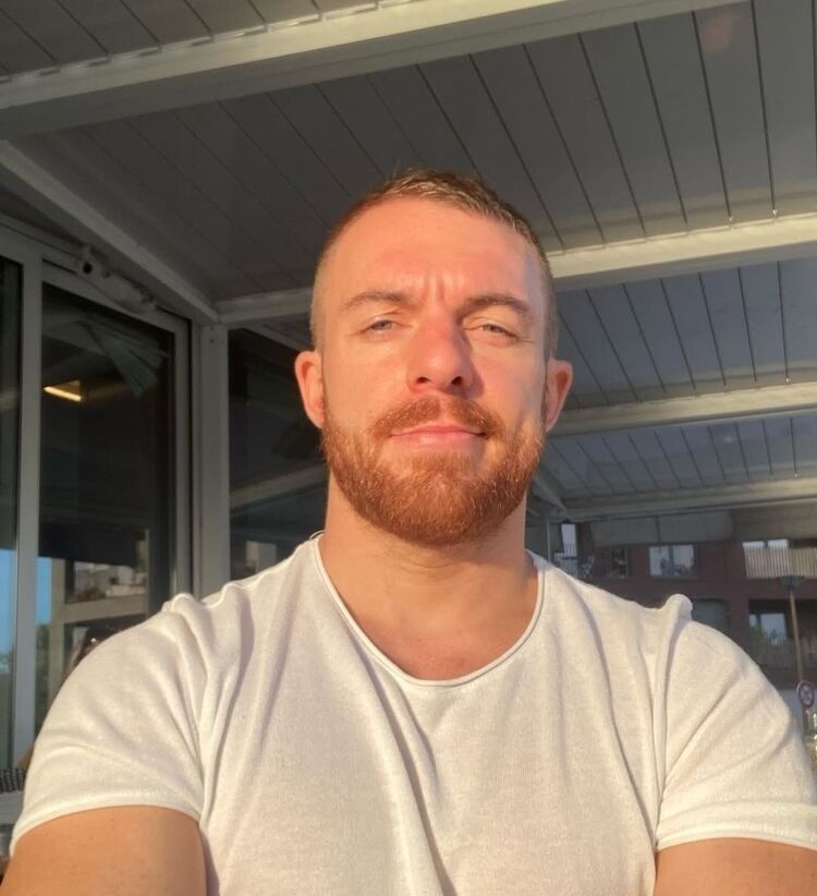 ���� 52485937 ������� �������, 37 ���, ���� ���������� � �������