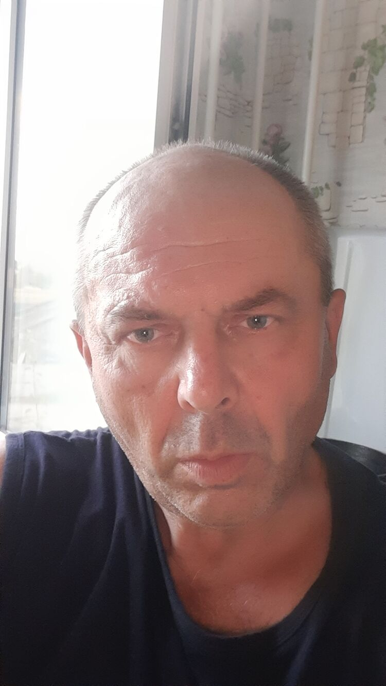  44511777  , 52 ,    