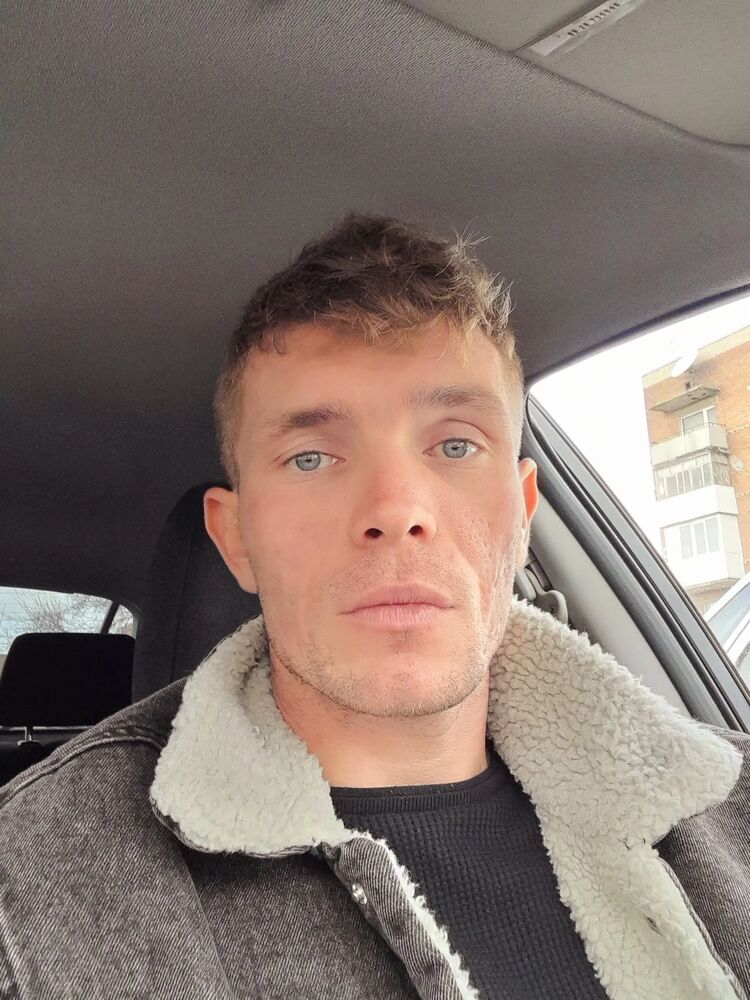  46238877  , 35 ,    