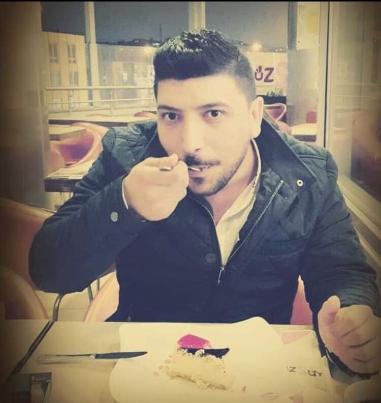  ,   Cem, 34 ,   ,   