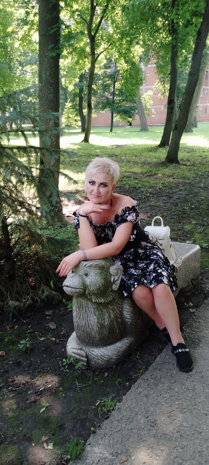  54011637  Natali, 44 ,    