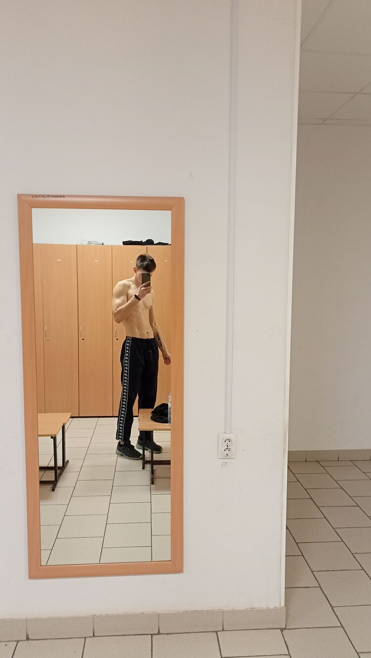  33174957  , 22 ,    