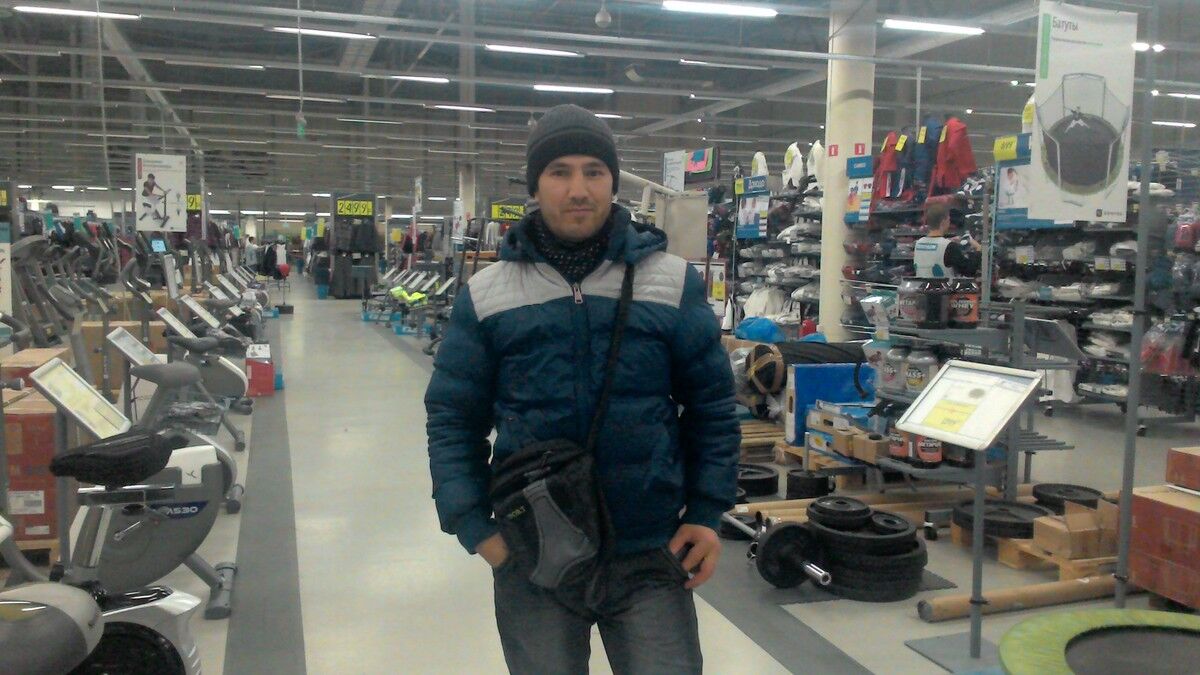  6420237  Jamol, 39 ,    