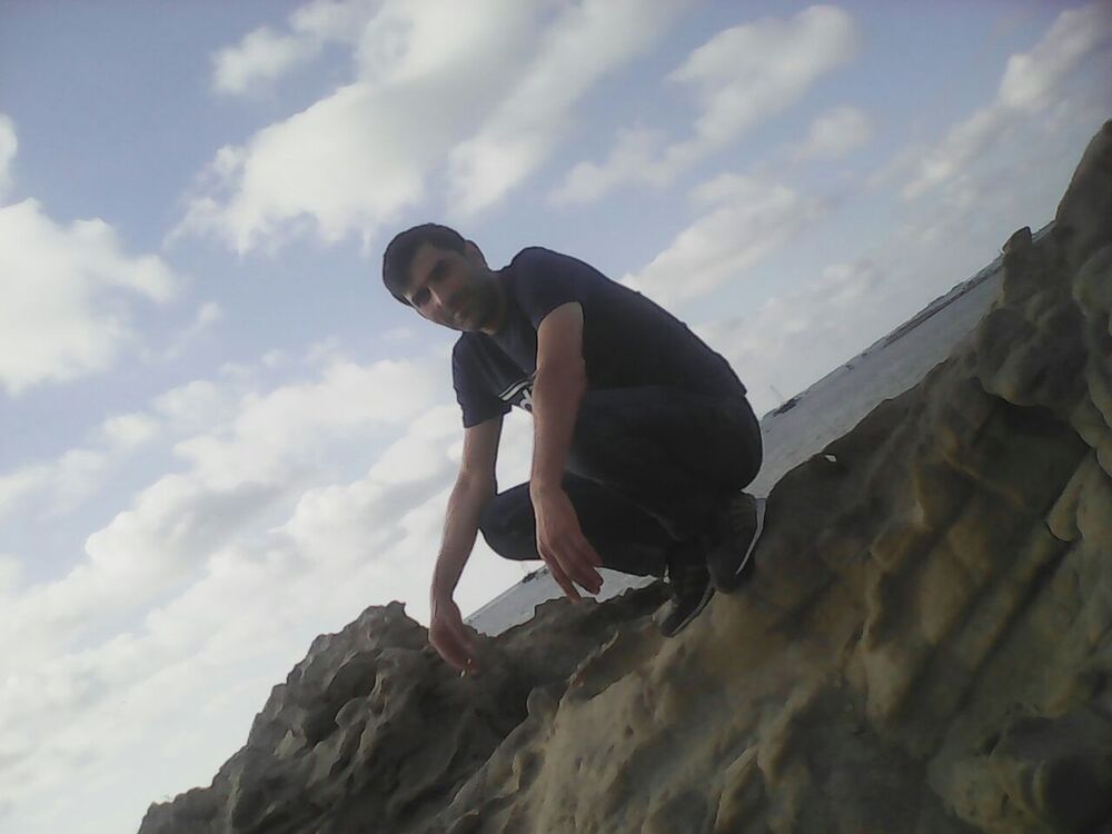  9923107  Deniz, 44 ,    Shahriar